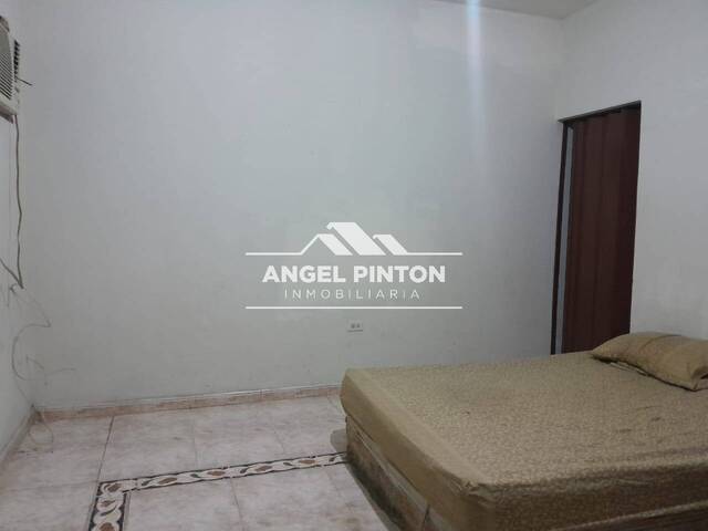#8843 - CASA para Venta en Maracaibo - V - 3