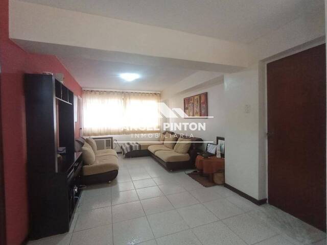 #20102 - APARTAMENTO para Venta en Maracaibo - V - 3
