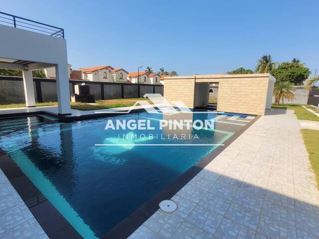#8851 - CASA para Venta en Maracaibo - V - 2