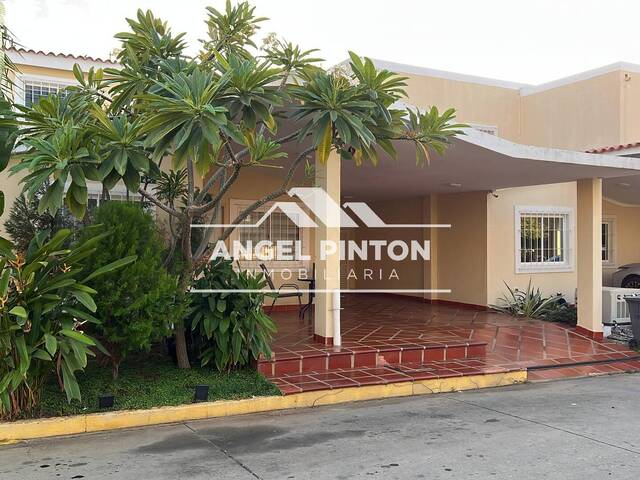 CONJUNTO CERRADO para Venta en Maracaibo - 4