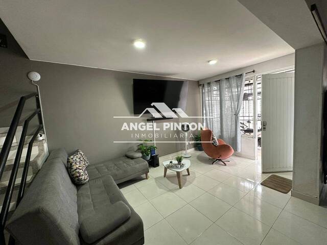 #8866 - CASA para Venta en Cali - VAC - 2