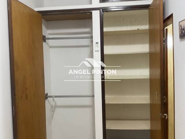 #8868 - APARTAMENTO para Alquiler en Maracaibo - V - 3