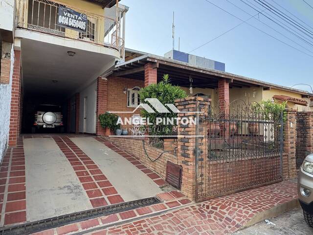#8905 - CASA para Venta en Maracaibo - V - 3