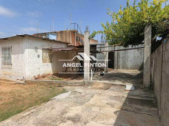 #8906 - CASA para Venta en Maracaibo - V - 3
