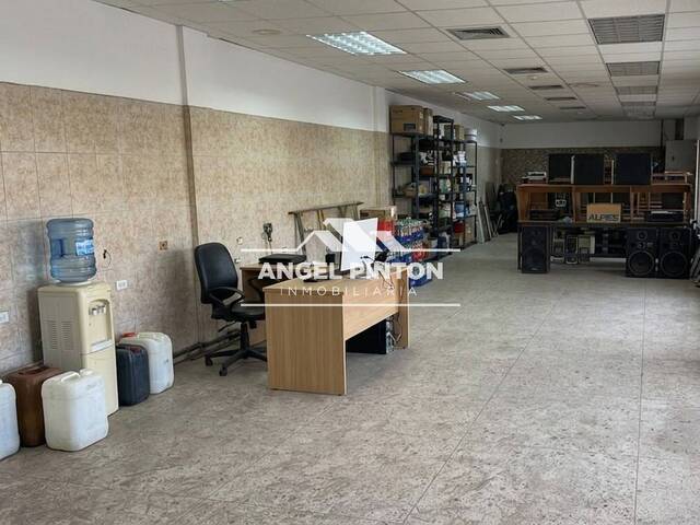 #8926 - LOCAL COMERCIAL para Alquiler en Maracaibo - V - 3