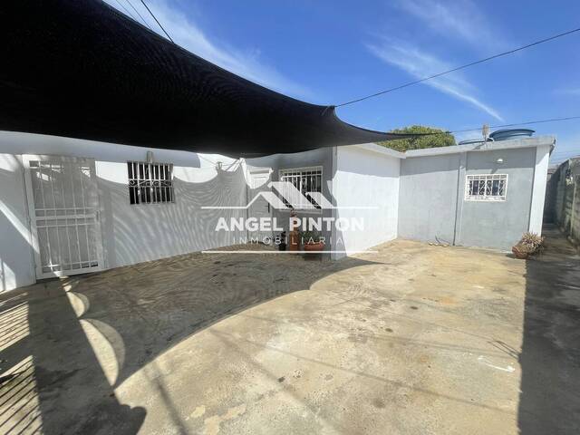 #8938 - CASA para Venta en Maracaibo - V - 2