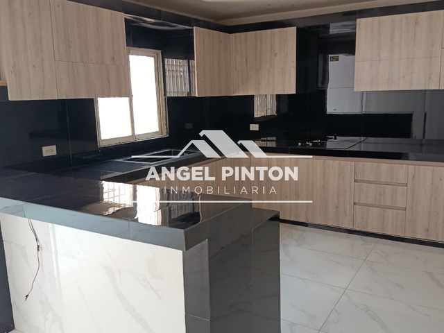 #8940 - CASA para Venta en San Francisco - V - 1