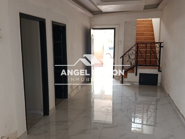 #8940 - CASA para Venta en San Francisco - V - 2