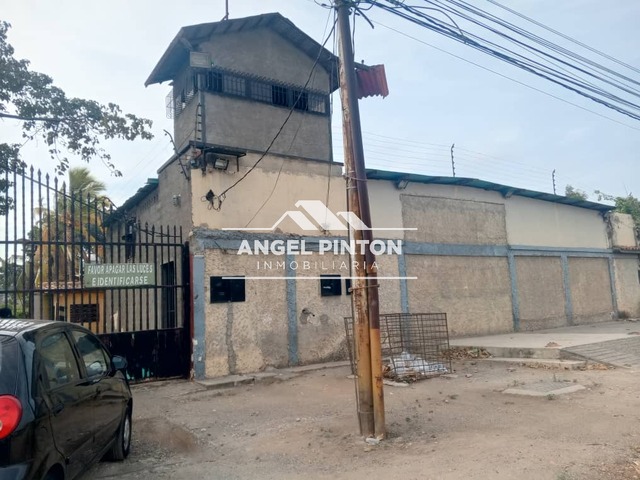 #8947 - CASA COMERCIAL para Venta en Barquisimeto - K
