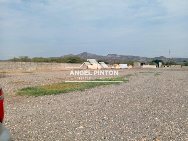 #8947 - CASA COMERCIAL para Venta en Barquisimeto - K