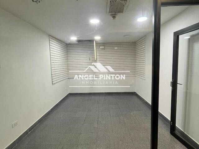 #8637 - LOCAL COMERCIAL para Alquiler en Maracaibo - V - 1
