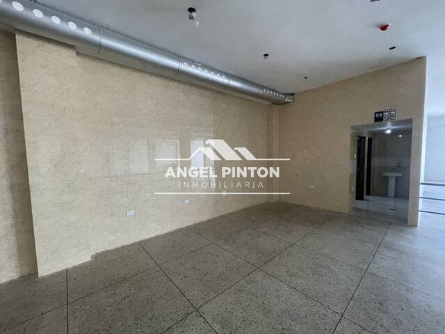 LOCAL COMERCIAL para Venta en Maracaibo - 4