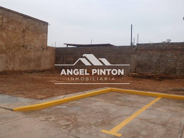 #9006 - TERRENO para Venta en Maracaibo - V - 1