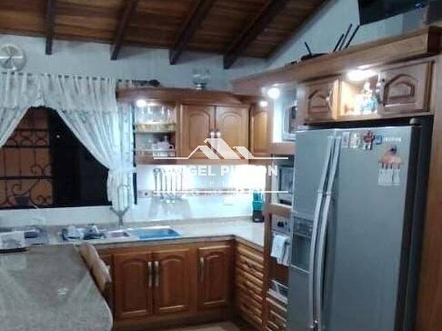 #9033 - CASA para Venta en La Puerta - T - 2