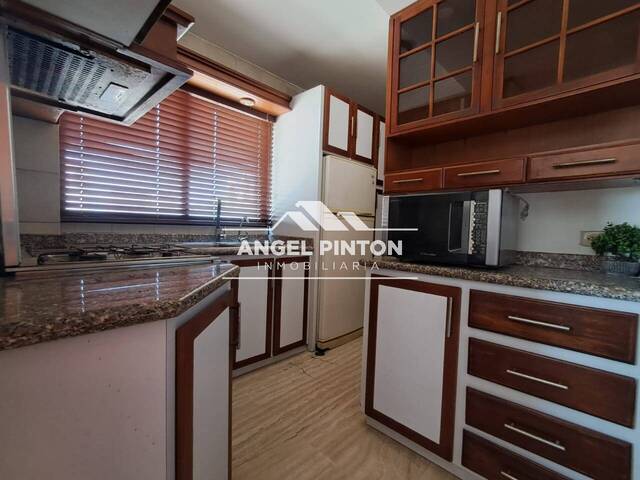 APARTAMENTO para Alquiler en Maracaibo - 5