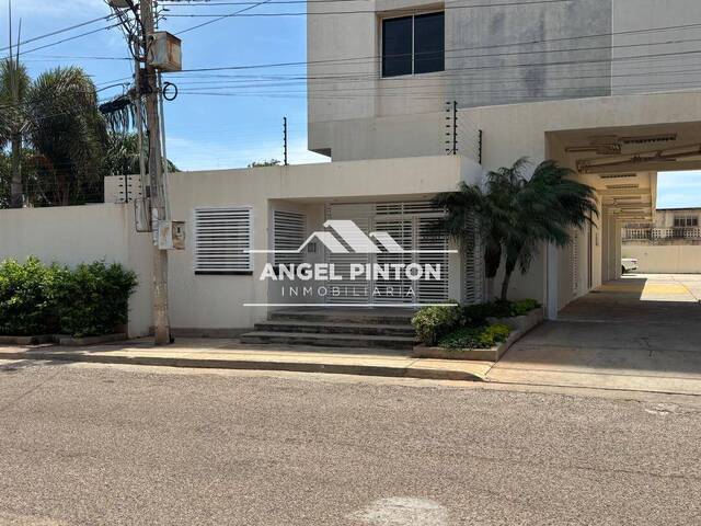 #9043 - APARTAMENTO para Alquiler en Maracaibo - V - 1