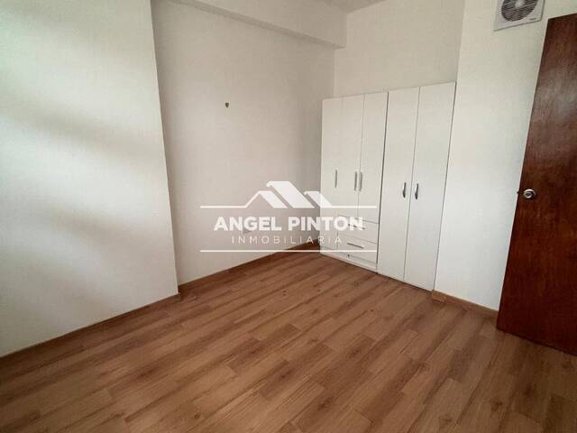 APARTAMENTO para Alquiler en Maracaibo - 4