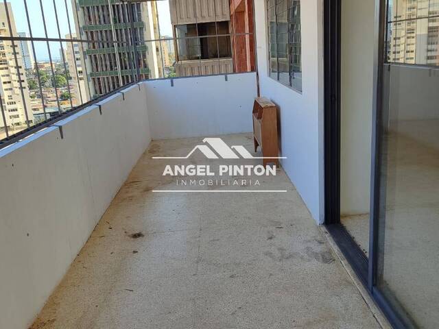 #9052 - APARTAMENTO para Venta en Maracaibo - V