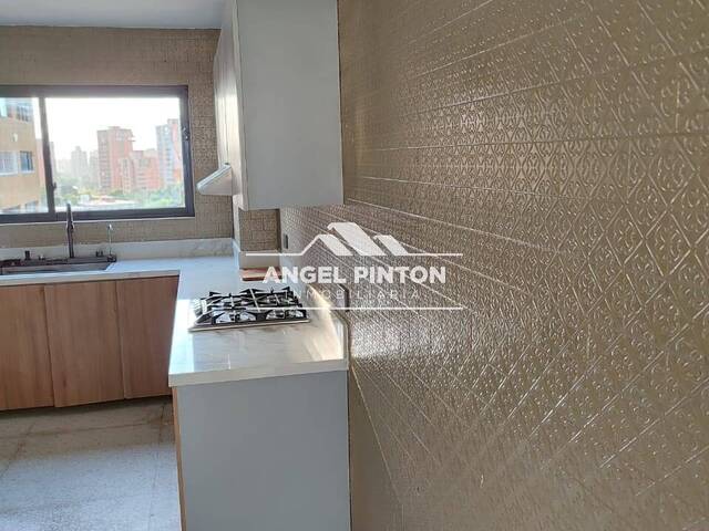 #9052 - APARTAMENTO para Venta en Maracaibo - V