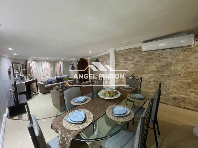 #9058 - CONJUNTO CERRADO para Venta en Maracaibo - V - 3