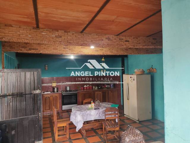 #9064 - CASA para Venta en Maracaibo - V - 2