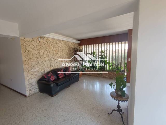 #9103 - APARTAMENTO para Venta en Maracaibo - V - 3