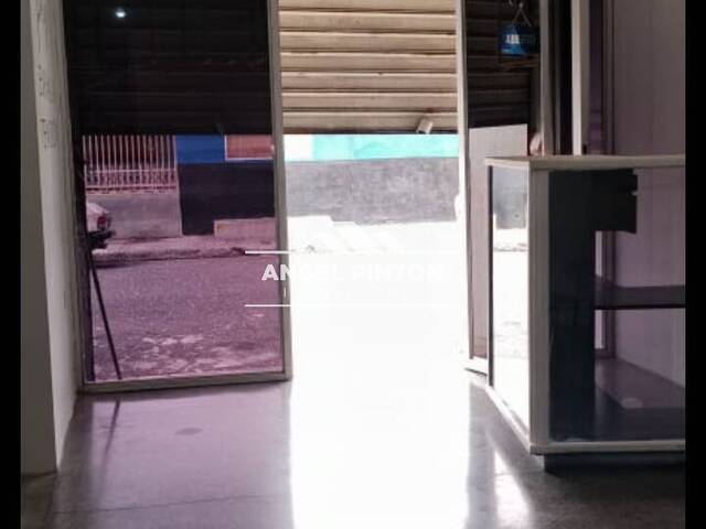 #9111 - LOCAL COMERCIAL para Alquiler en Acarigua - P