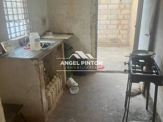 #9140 - CASA para Venta en Maracaibo - V - 2