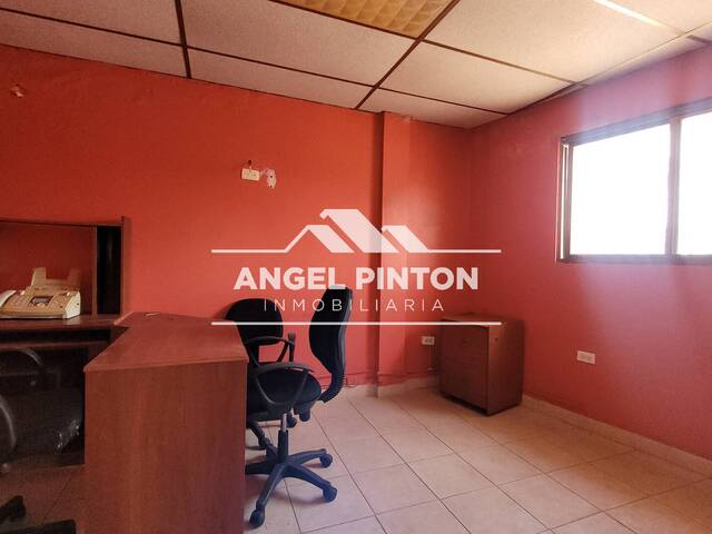 #9158 - LOCAL COMERCIAL para Venta en Maracaibo - V - 2