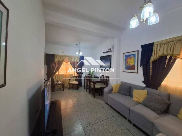 #9168 - CASA para Venta en Cabimas - V - 3