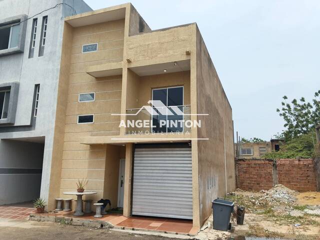 #9169 - CONJUNTO CERRADO para Venta en Maracaibo - V - 3