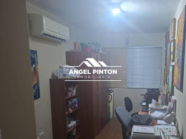 #9175 - CASA para Venta en Maracaibo - V - 3