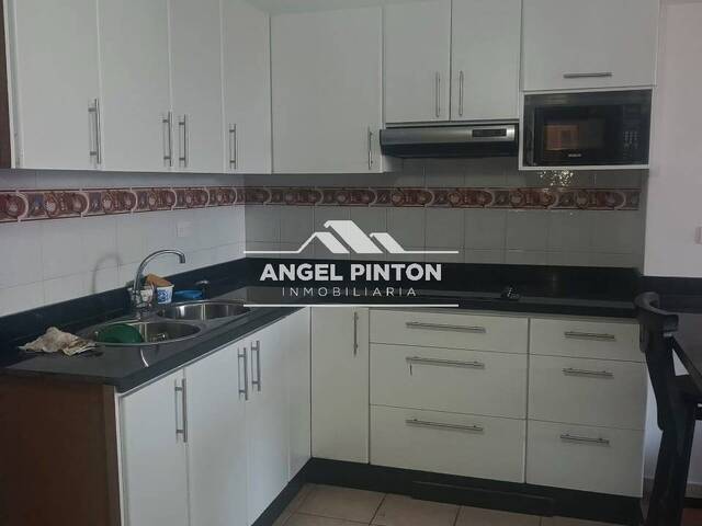 #9186 - APARTAMENTO para Venta en Higuerote - M