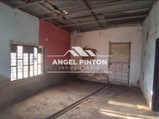 GALPÓN / BODEGA para Venta en Maracaibo - 4