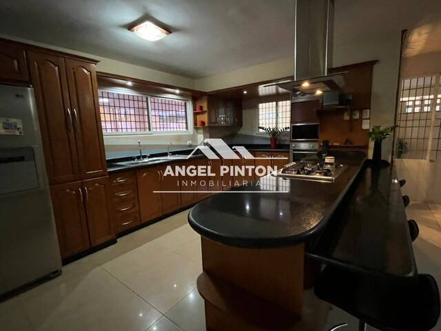 #9175 - CASA para Venta en Maracaibo - V - 2