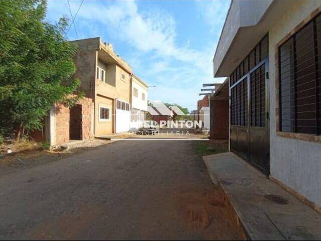 #9236 - TERRENO para Venta en Maracaibo - V - 2
