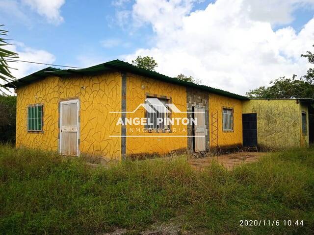 #9246 - CASA para Venta en Yaritagua - U - 1