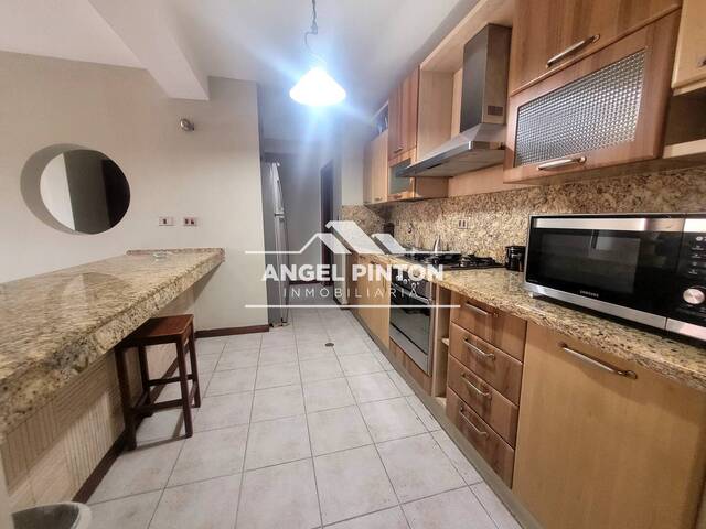 APARTAMENTO para Alquiler en Maracaibo - 4