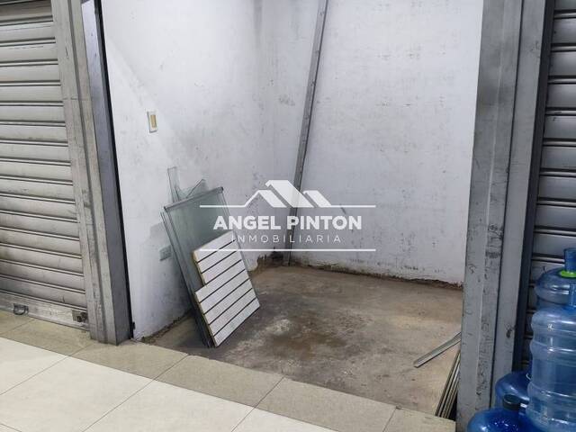 #9284 - LOCAL COMERCIAL para Venta en Maracaibo - V - 2