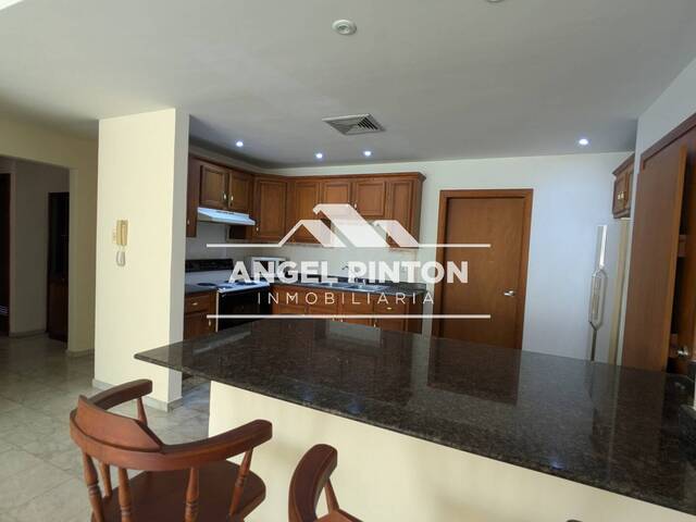 APARTAMENTO para Alquiler en Maracaibo - 4