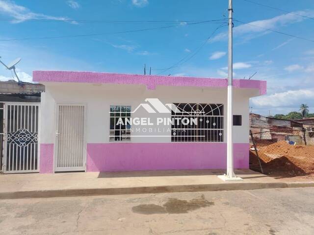 #9298 - CASA para Venta en Maracaibo - V - 1