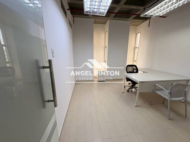 OFICINA para Venta en Maracaibo - 4
