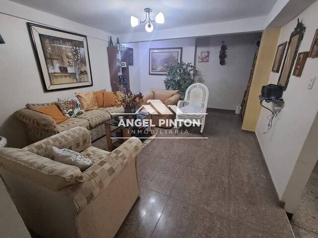 #9304 - CASA para Venta en Maracaibo - V - 1