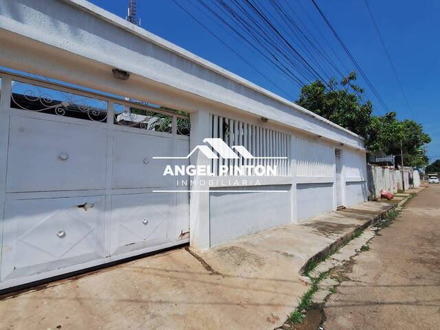 #9319 - CASA para Venta en Maracaibo - V - 2