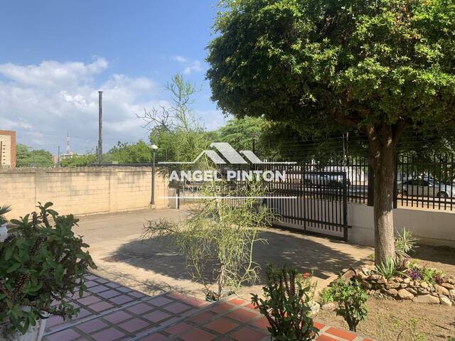 #9350 - APARTAMENTO para Venta en Maracaibo - V - 3