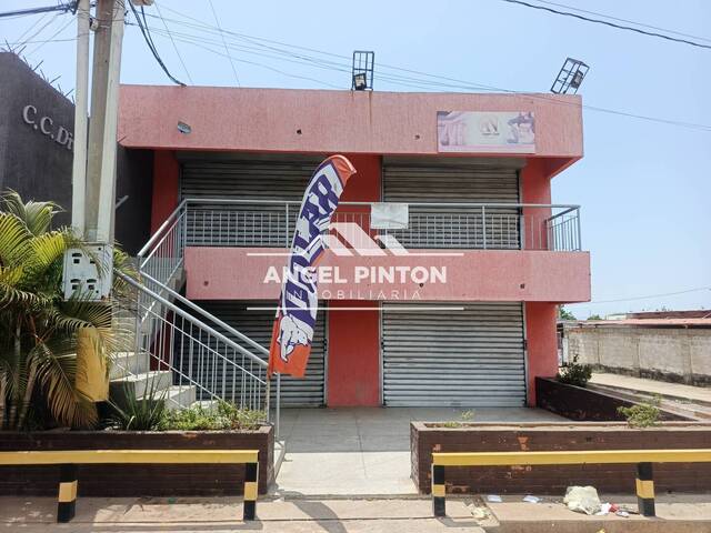 #9355 - LOCAL COMERCIAL para Alquiler en San Francisco - V - 1