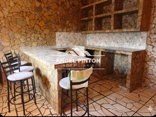 #9359 - CASA para Venta en Maracaibo - V - 2