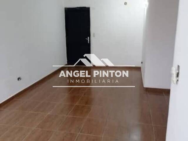 APARTAMENTO para Venta en Guarenas - 2
