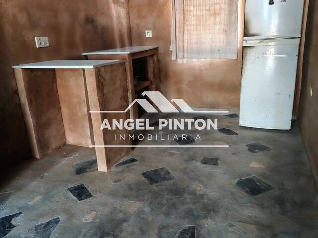 #9414 - CASA para Venta en Maracaibo - V - 2