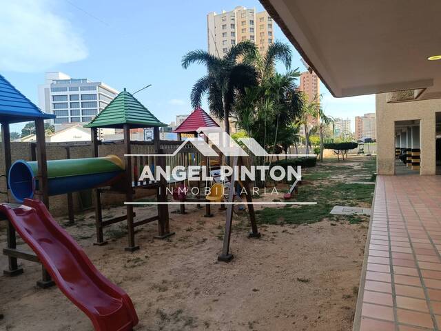 #9437 - APARTAMENTO para Alquiler en Maracaibo - V - 3